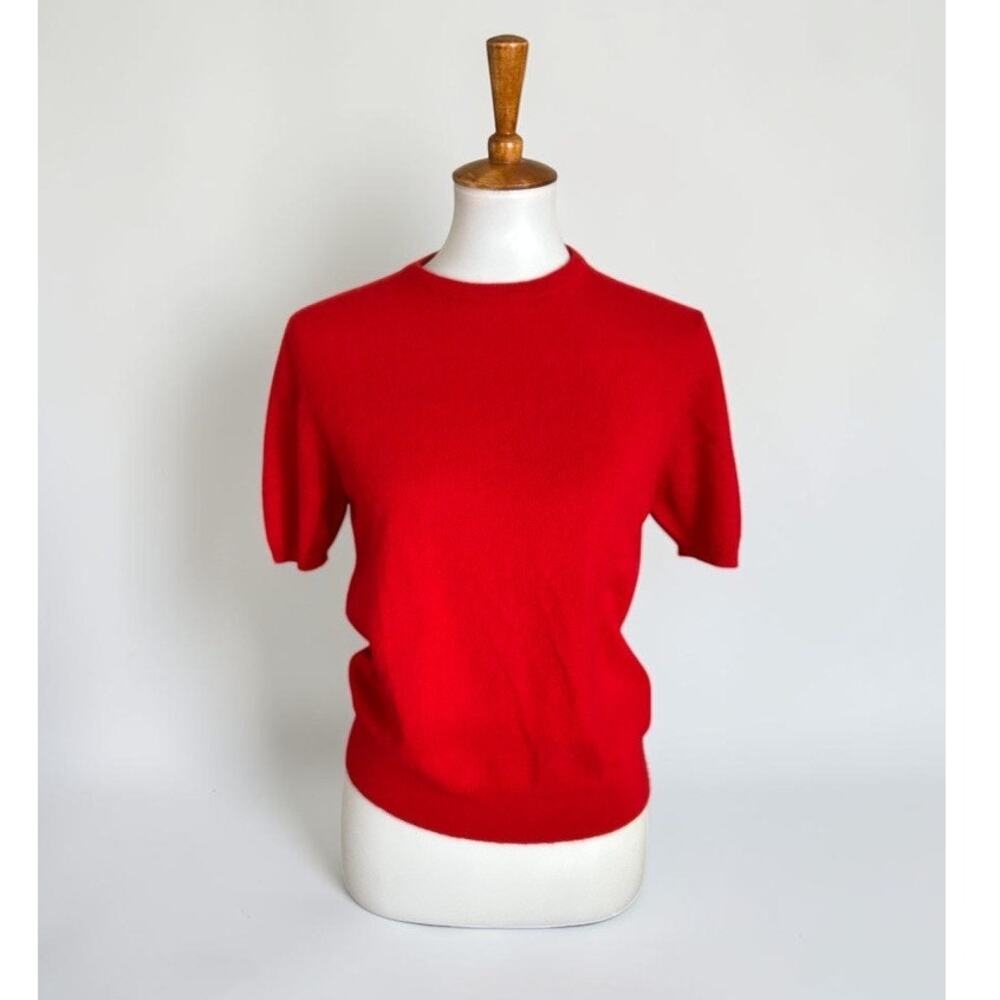 TSE 100% Cashmere Red Sweater, short sleeve, like new, Medium